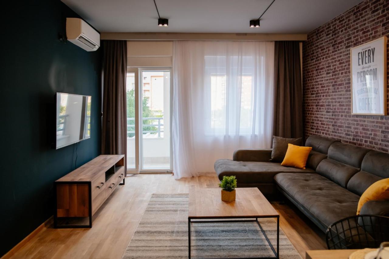 Comfortable Apartment At City Quart Podgorica Exterior foto